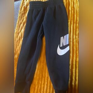 Toddler Nike 3t joggers